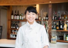 出張料理人　新羅彩乃　タウンワークマガジン