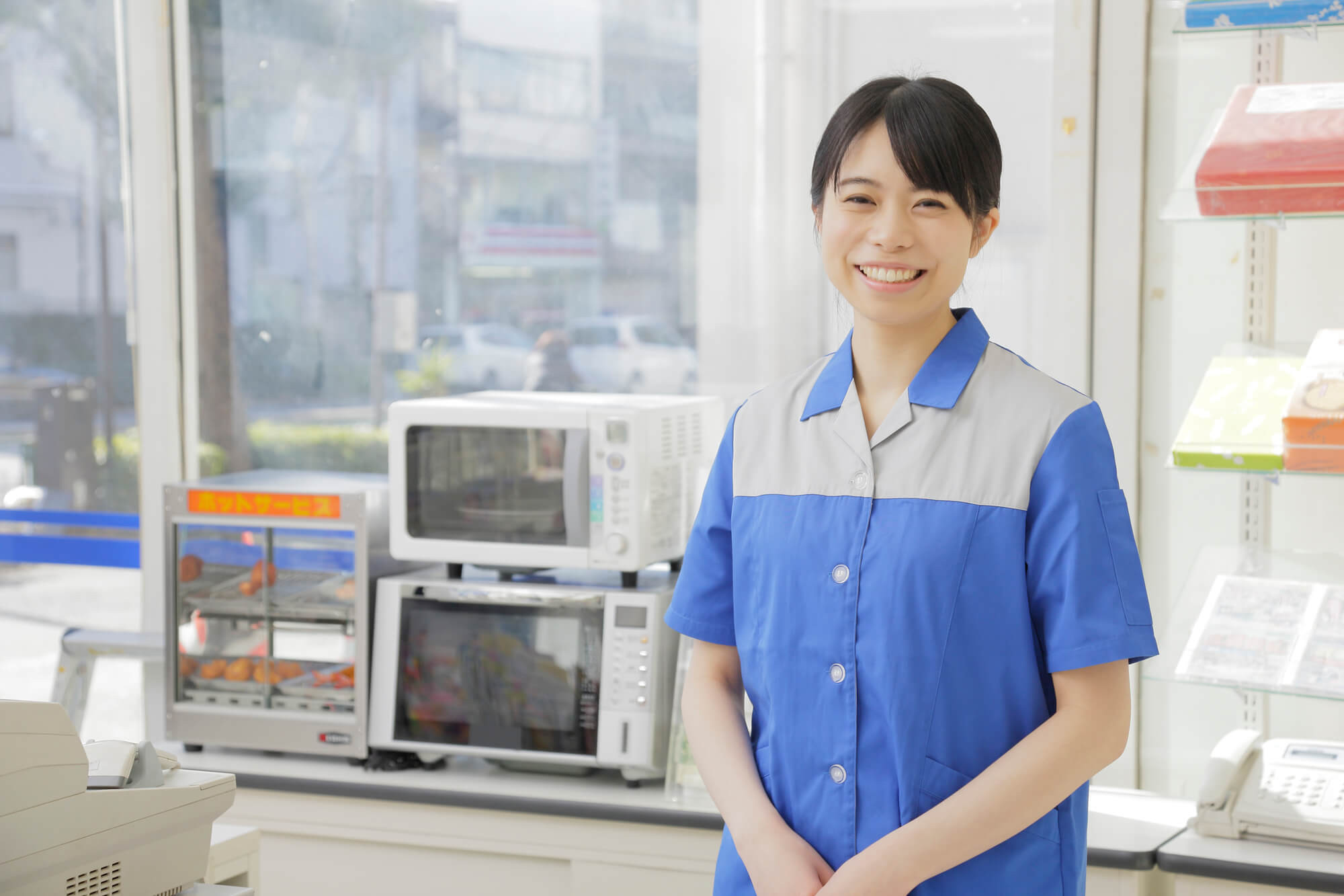 【職種別】バイト初日の服装と持ち物＜コンビニ・居酒屋・アパレル編＞│#タウンワークマガジン