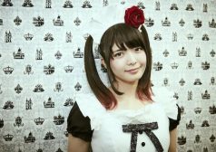 小鳩ミク MIKU BAND-MAID ガールズバンド ロック バンド メイド くるっぽ チェキ　タウンワークマガジン