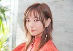 伊藤千晃　AAA　トリプル　New Beginnings　C-TIVE　happiness　Eternal Story　chiaki ito ちあき　タウンワーク　マガジン