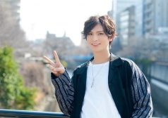 小波津亜廉