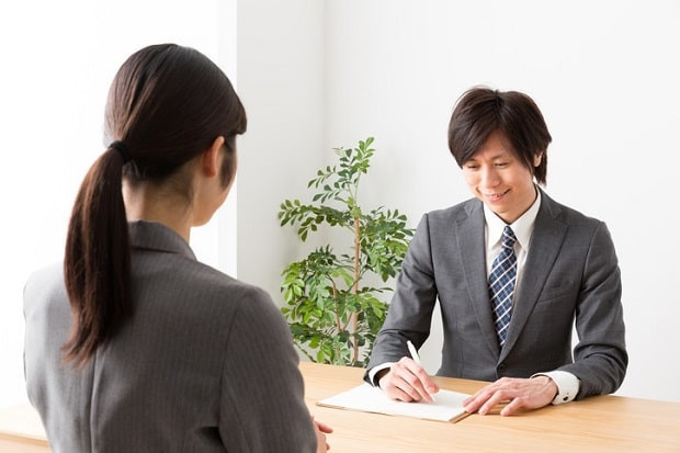 面接で間違えやすい敬語 言葉遣い 受け答え一覧 タウンワークマガジン