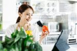 内職バイトとは実際どうなの? 在宅ワークとの違いは? 仕事内容・時給