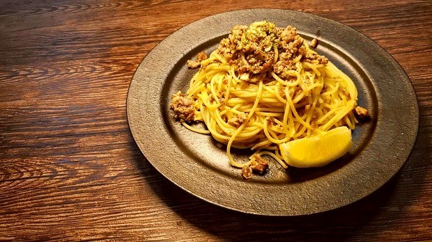 学生応援 リュウジ飯 第29回 肉のうま味をシンプル 存分に味わう 塩ボロネーゼ タウンワークマガジン