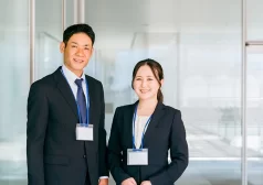 タウンワークマガジン _公務員と民間企業の違いは何?就職や将来を考えるうえで知っておきたいこと
