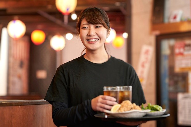 高校生　居酒屋　タウンワークマガジン townwork