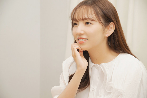 新内眞衣　女優　インタビュー　タウンワークマガジン townwork