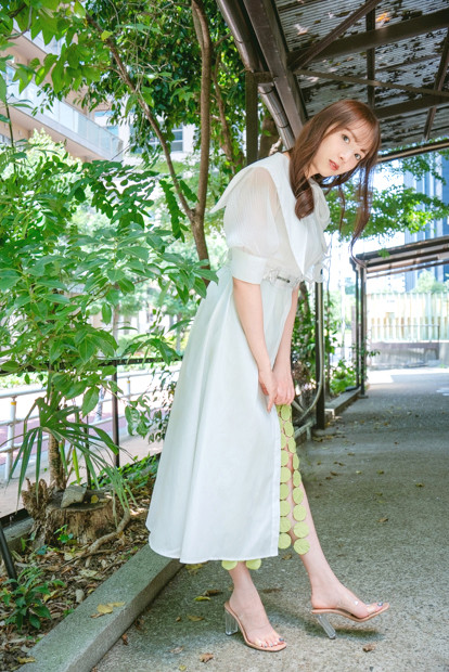 新内眞衣　女優　インタビュー　タウンワークマガジン townwork