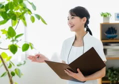 タウンワークマガジン _エステティシャンの仕事がしたい!資格は必要?バイトで働ける? すぐ使える志望動機例も