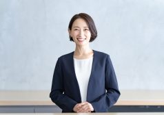 「塾講師バイト」とはどんな仕事？　仕事内容・時給・勤務時間・身に着くスキルなどを解説