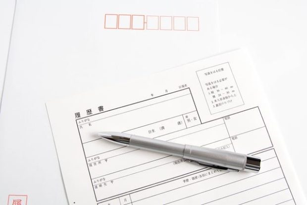 封筒は？折り曲げてもよい？バイト履歴書の郵送・手渡しのマナー