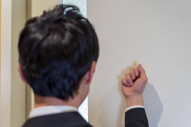 面接の入室時、ノックの回数は何回？ノックの仕方も合わせて解説
