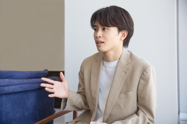 草川拓弥　俳優　アーティスト　ドラマ　超特急アルバイト　タウンワークマガジン　townwork