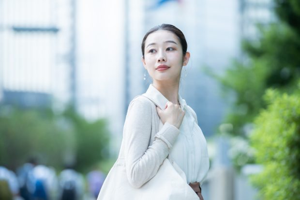 夏のバイト面接の服装は？髪型、靴の選び方など合わせて解説,タウンワークマガジン