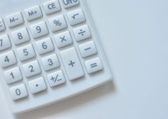 103万の壁と130万の壁、150万の壁とは？知らないと損する「収入の壁」