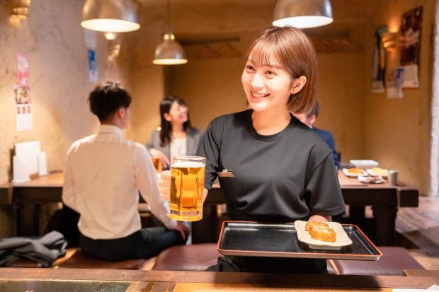 コミュニケーション能力が磨けるバイト