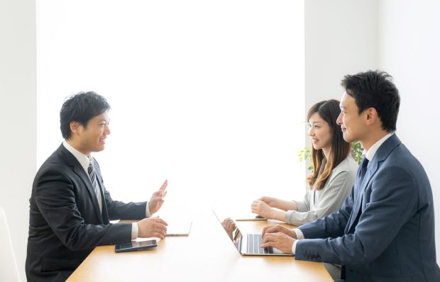 「大丈夫です」はビジネスシーンの敬語表現として正しい？言い換え表現やシーン別の例文を紹介