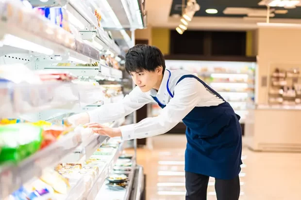 タウンワークマガジン_スーパーの品出しバイトとは？